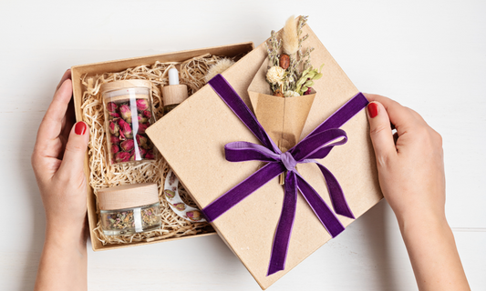 Gift Etiquette | Unwrapping Traditions