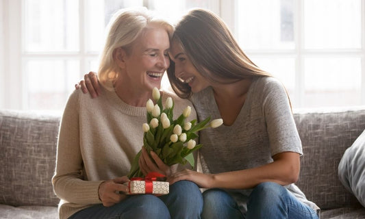 5 Heartfelt Gifts To Make Mom Feel Special